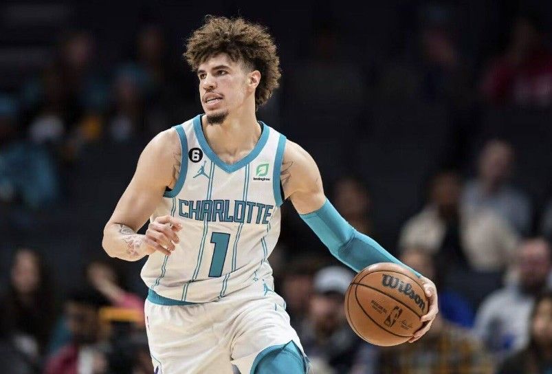 🏀NBA新赛季巡礼之黄蜂：新帅上任求转运 鲍尔复出迎来希望
